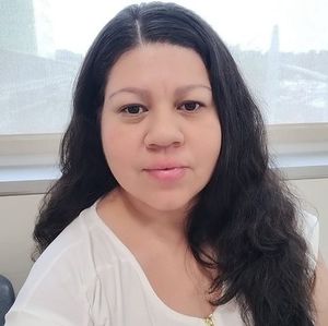 Meet your Posher, Ana ruth